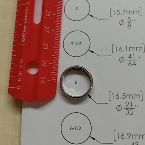 10k white gold benchmark bundle rings - Picture 3 of 4